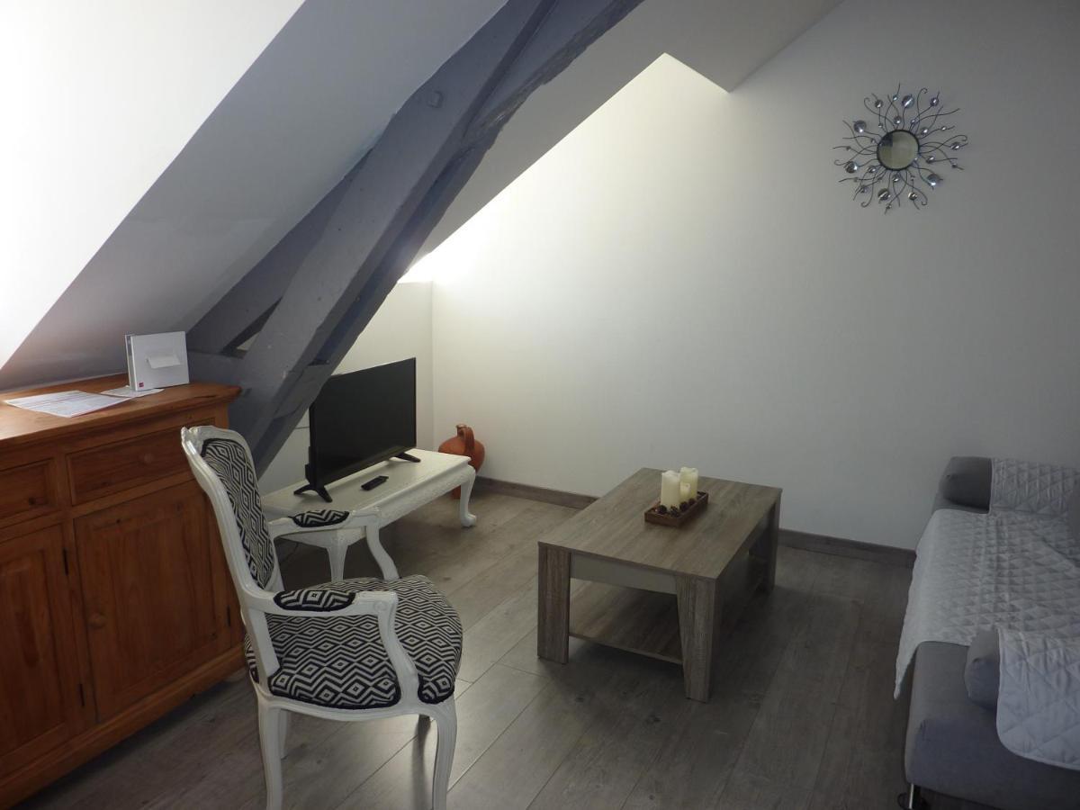 Apartment Dans